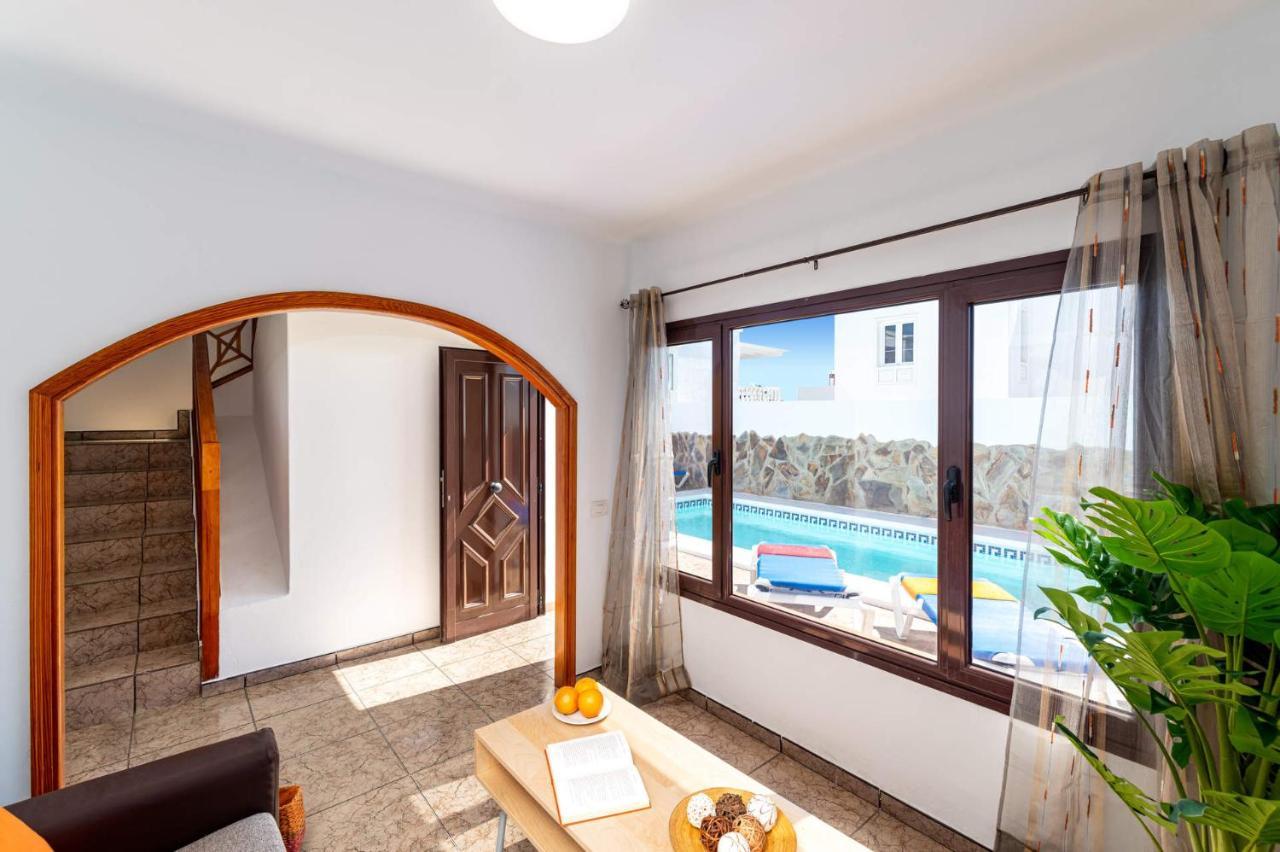 Villa Margarita By Villa Plus Tías Extérieur photo